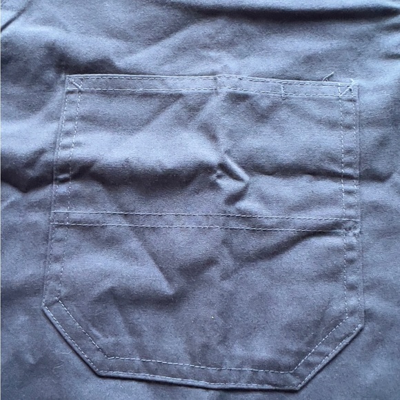 NWT Carhartt Men's Navy Blue V-Neck Scrub Top Size M (G4) - Picture 7 of 7